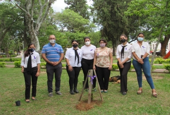 NI UNA MENOS Y UNO M&Aacute;S