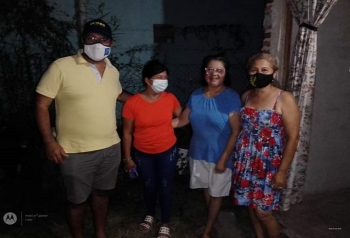 MIRTA VE MEJOR GRACIAS A SUS NUEVOS ANTEOJOS