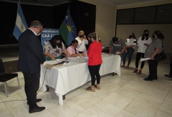 ENTREGA DE CERTIFICADOS DE DIPLOMATURA A DOCENTES