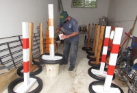 RECICLAN CUBIERTAS PARA BASE DE DELINEADORES DE TR&Aacute;NSITO