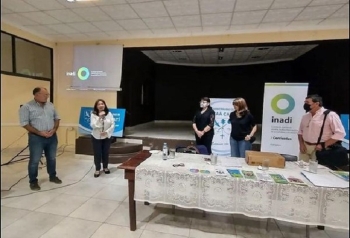 DESARROLLAN IDEAS PRINCIPALES SOBRE DISCRIMINACI&Oacute;N