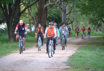 ENTRETENIDO CIRCUITO TUR&Iacute;STICO-RELIGIOSO EN BICICLETA