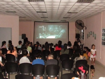 MASIVA ASISTENCIA  A FUNCIONES DE CINE EN LA BIBLIOTECA